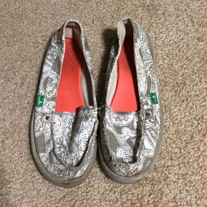 Sanuk slip ons